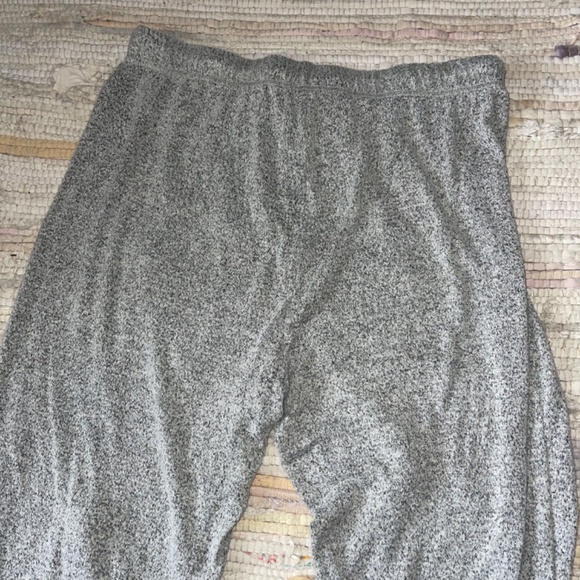 LOFT Sleep Heather Gray Long Sleeve / Pants Pajama Set Size Small - Picture 5 of 8
